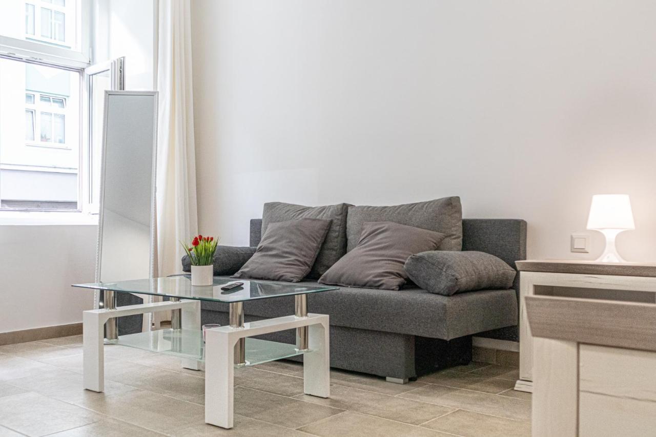 Homelike 2Br Apt Near U1 Reumannplatz - 9 Min To Center Відень Екстер'єр фото